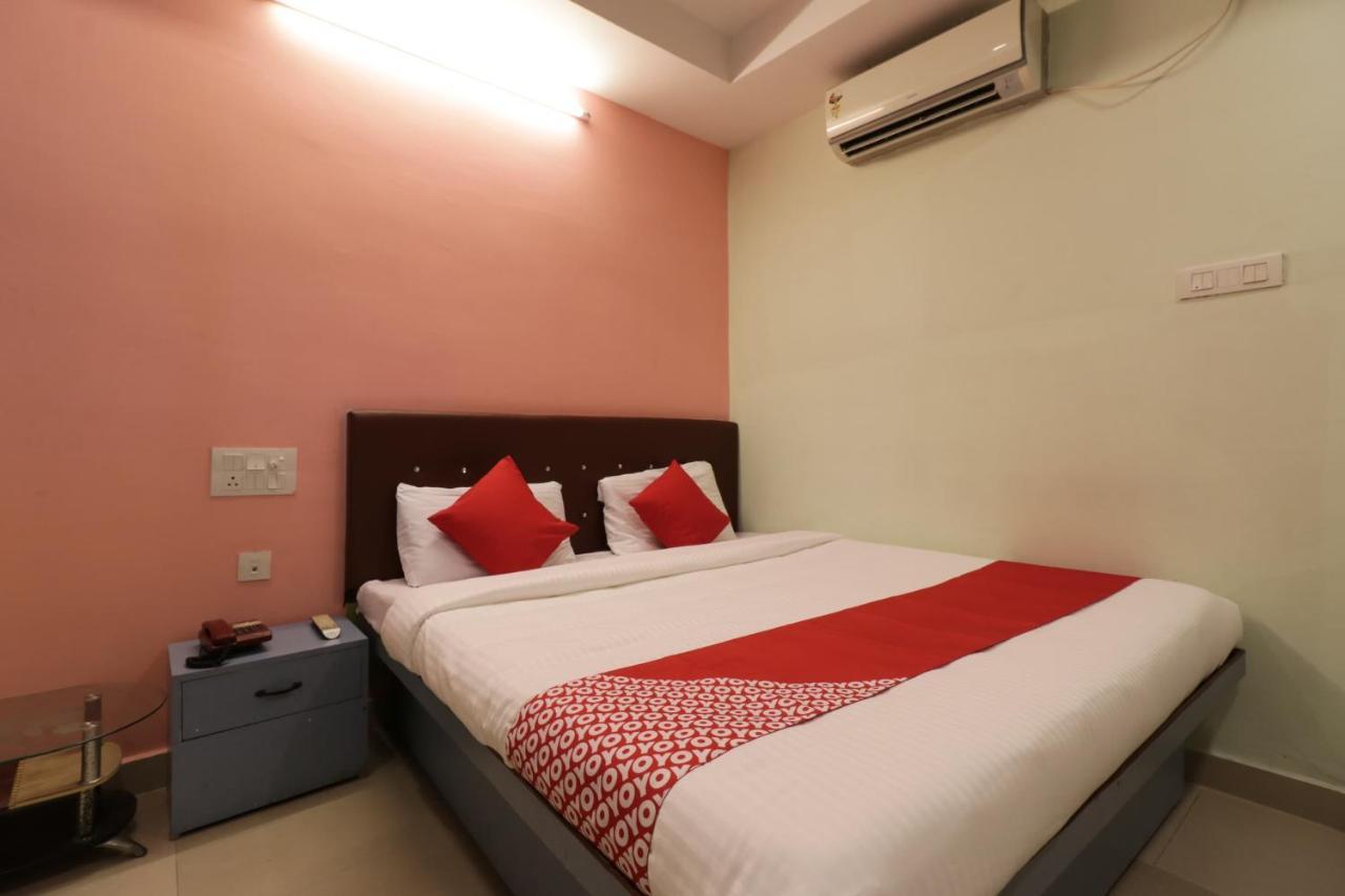 Oyo 29259 Hotel Rama Royal Nellore Exterior photo